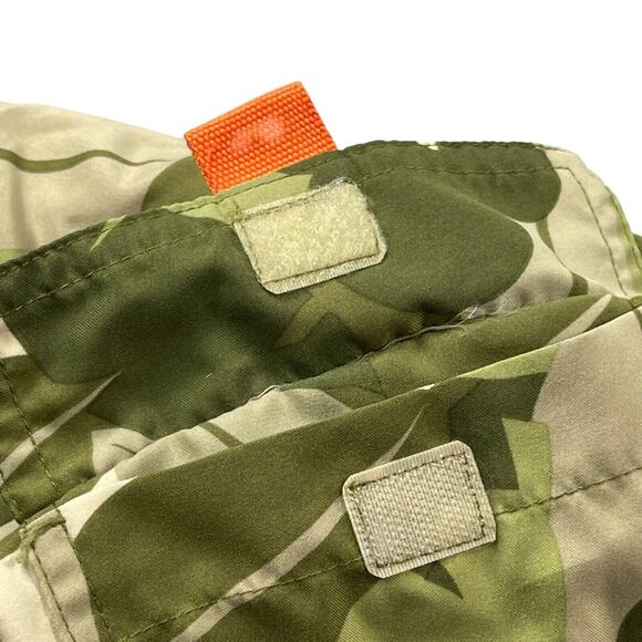 Disney Shopping Swim Trunks Mens Large Green Camo Mickey Mouse Cargo Mesh Lined - Picture 6 of 11